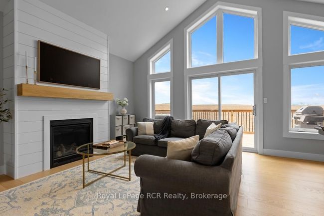 13 Jonathan Cres, House other with 4 bedrooms, 3 bathrooms and 4 parking in Mildmay ON | Image 11