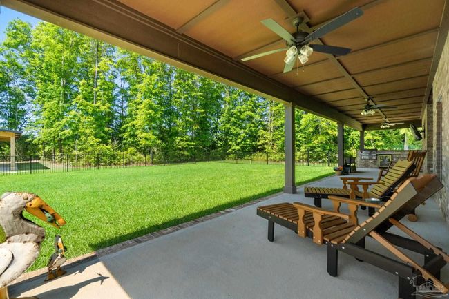 9241 Sage Forest Ln, House other with 3 bedrooms, 3 bathrooms and 2 parking in Pace FL | Image 36