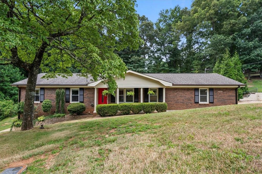 Magnolia Ave, Easley, SC 29642