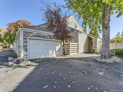 2275 S Yosemite Cir, Townhouse with 2 bedrooms, 2 bathrooms and null parking in Denver CO | Image 1