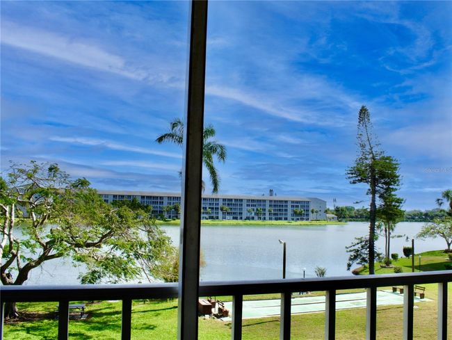 K327 - 3672 Lake Bayshore Dr, Condo with 2 bedrooms, 1 bathrooms and null parking in BRADENTON FL | Image 17
