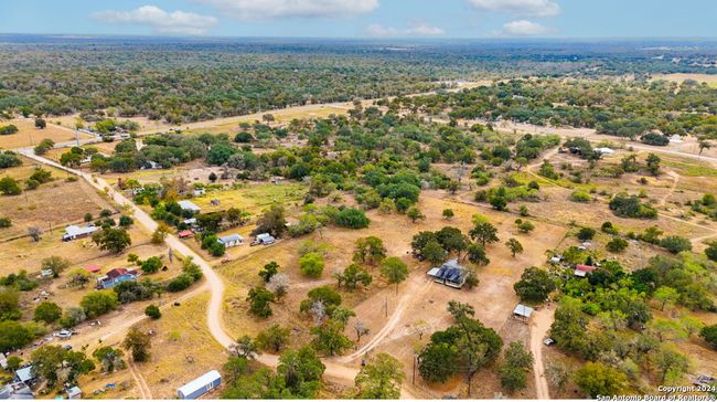 225 Marthas Ln, Home with 0 bedrooms, 0 bathrooms and null parking in Somerset TX | Image 6