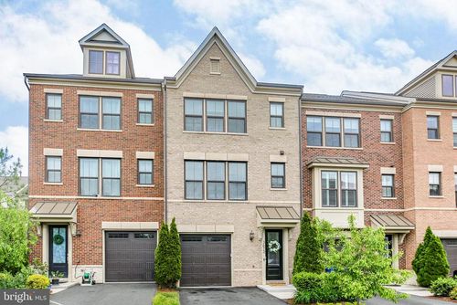 3673 Ambrose Hills Rd, FALLS CHURCH, VA, 22041-3697 | Card Image