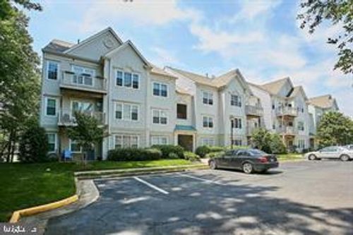 unit-303-12491 Hayes Ct, FAIRFAX, VA, 22033-6000 | Card Image