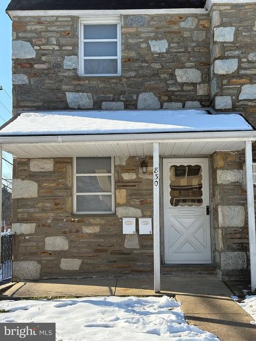 2-830 Emerson St, PHILADELPHIA, PA, 19111-1914 | Card Image