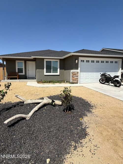 112 Toiyabe Ln, Fallon, NV, 89406-8507 | Card Image