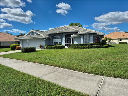 5065 Whitestone Dr, VENICE, FL, 34293-8214 | Card Image