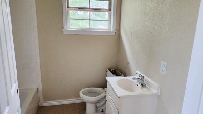 1311 W 11 Th St, House other with 4 bedrooms, 3 bathrooms and null parking in Port Arthur TX | Image 11