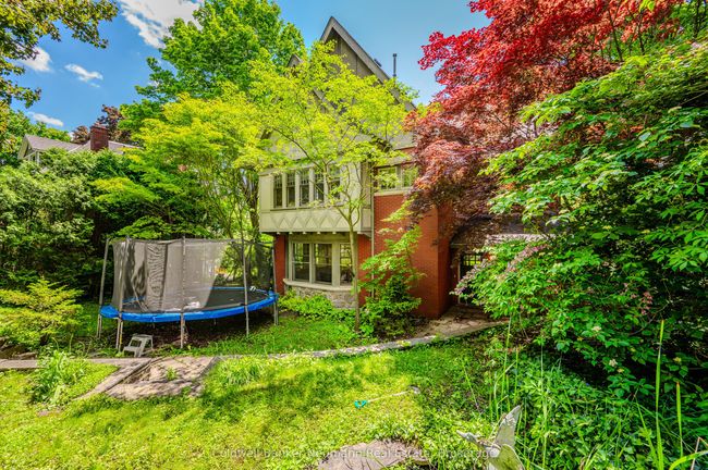 35 Queen St, House other with 7 bedrooms, 4 bathrooms and 2 parking in Guelph ON | Image 38