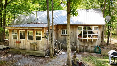 39245 Hyde Lake Rd, Theresa, NY, 13691-3016 | Card Image