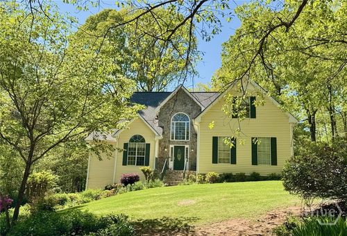 6065 Chestnut Trl, Monroe, GA, 30655-4018 | Card Image