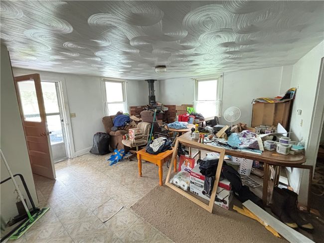 352 Vienna St, Home with 3 bedrooms, 3 bathrooms and null parking in Newark NY | Image 8