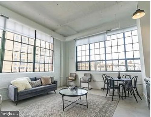 apt-321-340 N 12th St, PHILADELPHIA, PA, 19107-1107 | Card Image