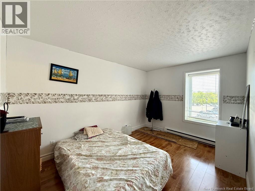 Other in Edmundston 4