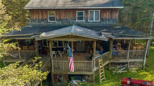 3241 Syler Rd, Varysburg, NY, 14167-9725 | Card Image