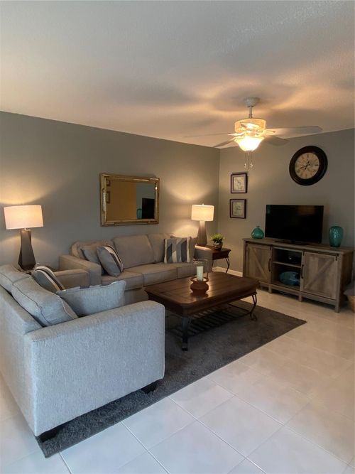 72-72 Newport D, Deerfield Beach, FL, 33442-2606 | Card Image
