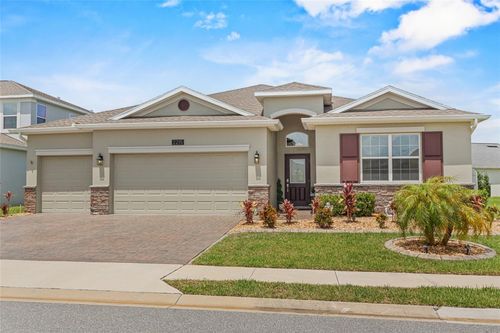 2215 Camden Park Ave, DAVENPORT, FL, 33837-1798 | Card Image