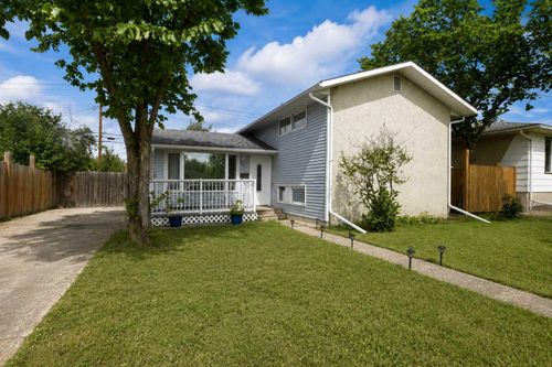 10214 111 Ave, Grande Prairie, AB, T8V1T8 | Card Image