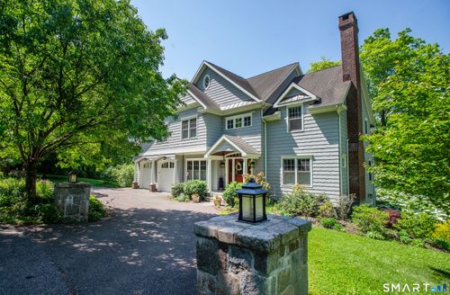 1 Spectacle Ln, Ridgefield, CT, 06877-5713 | Card Image