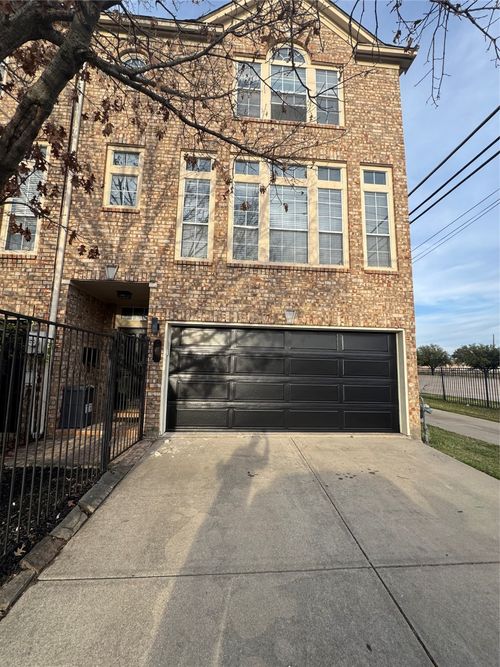 420 N Hill Ave, Dallas, TX, 75246-1708 | Card Image