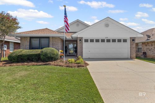 2701 Hampton Park Cir, Foley, AL, 36535-1127 | Card Image