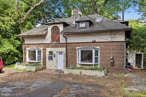 carriage-5939 Drexel Road, PHILADELPHIA, PA, 19131 | Card Image