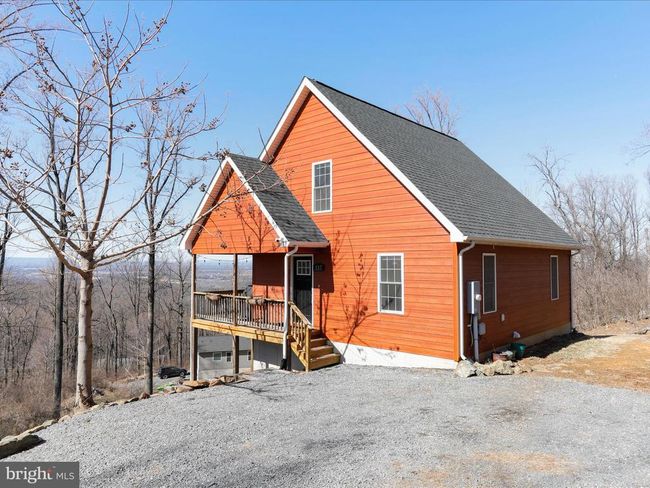 137 Reid Dr, House other with 3 bedrooms, 2 bathrooms and null parking in FRONT ROYAL VA | Image 8