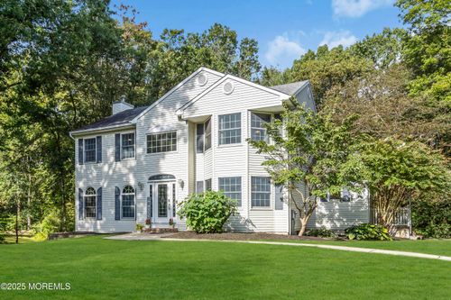 28 Lauren Ln, New Egypt, NJ, 08533-1818 | Card Image