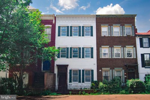 519 6th St Se, WASHINGTON, DC, 20003-2706 | Card Image