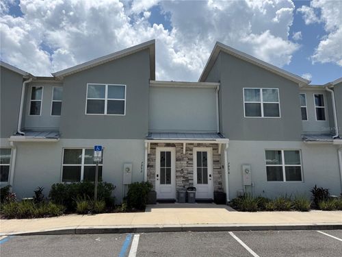 7952 Formosa Valley Pl, KISSIMMEE, FL, 34747-2272 | Card Image