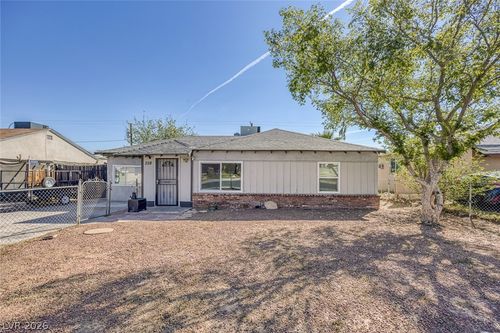 228 N 17th St, Las Vegas, NV, 89101-4416 | Card Image