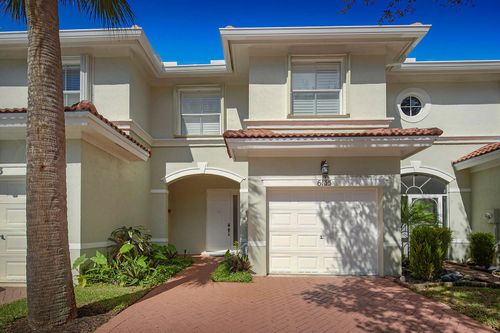 6135 Seminole Gardens Cir, Riviera Beach, FL, 33418-6584 | Card Image