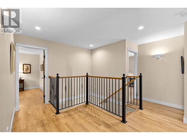 464 Cascia Dr, House other with 4 bedrooms, 4 bathrooms and 2 parking in Kelowna BC | Image 23