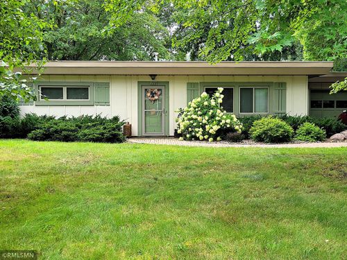 724 Wisconsin St, Hudson, WI, 54016-1751 | Card Image