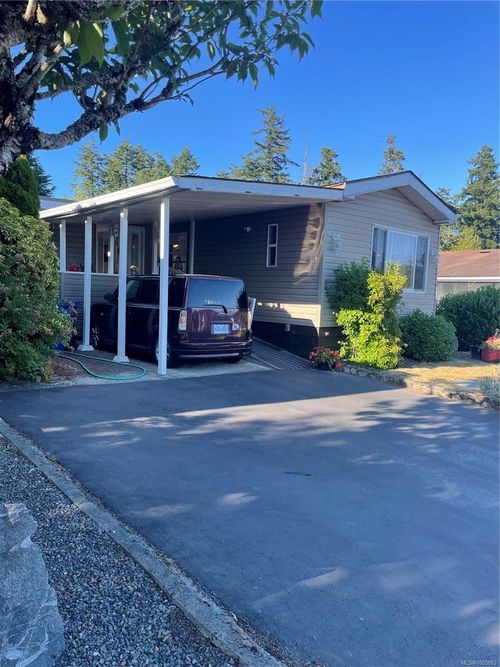 15-7701 Central Saanich Rd, Central Saanich, BC, V8M1X3 | Card Image