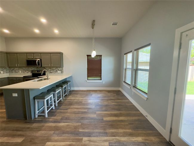 1520 Hunters Rd, House other with 3 bedrooms, 2 bathrooms and null parking in Lockhart TX | Image 14