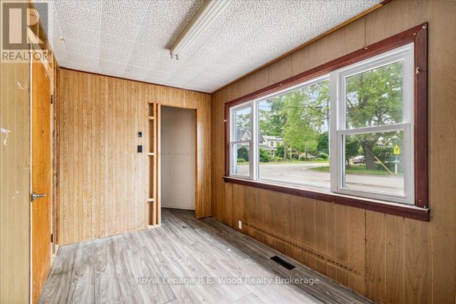 29 Wellington St, Home with 0 bedrooms, 0 bathrooms and 6 parking in Port Burwell ON | Image 23