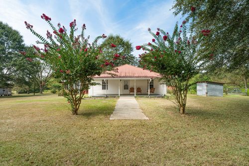 93 Beech Cemetary Rd, Ovett, MS, 39464-3565 | Card Image