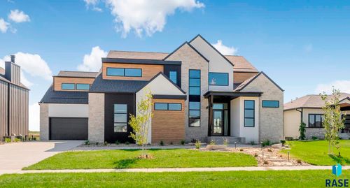 1715 Ethan St Street, Harrisburg, SD, 57032 | Card Image