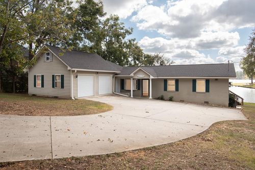 187 Lakeshore Cir, Milledgeville, GA, 31061-9055 | Card Image