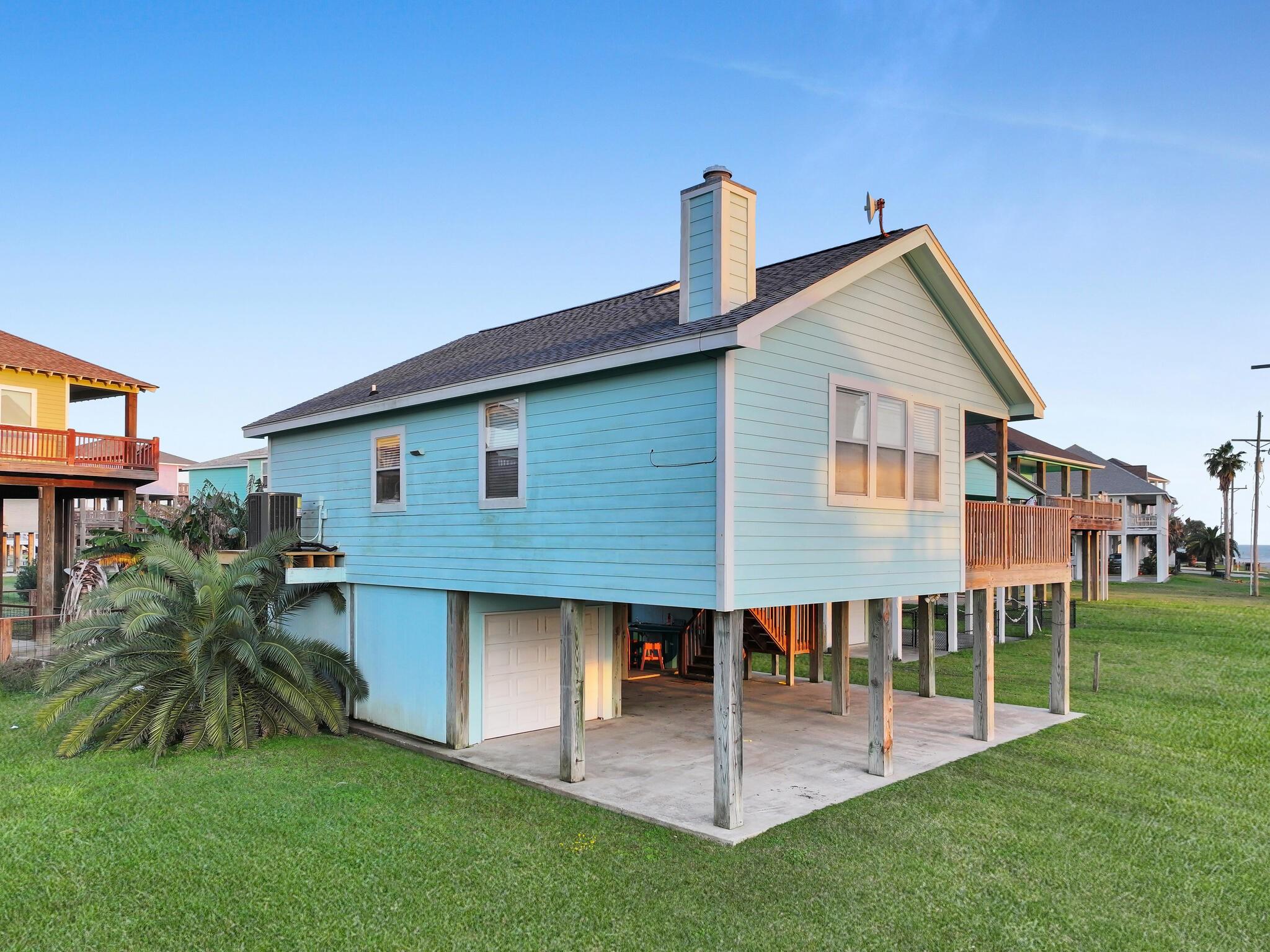 Residential in Crystal Beach 3