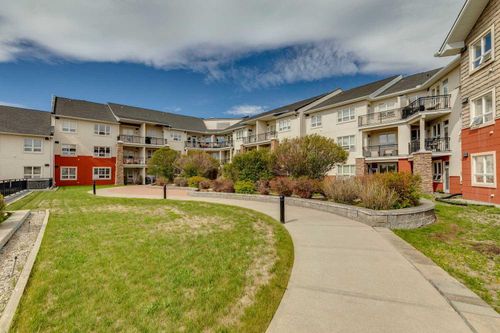 337-26 Val Gardena View Sw, Calgary, AB, T3H5Z5 | Card Image