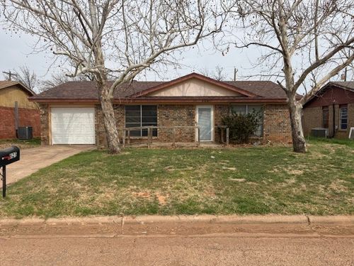 825 Alameda Rd, Abilene, TX, 79605-3532 | Card Image