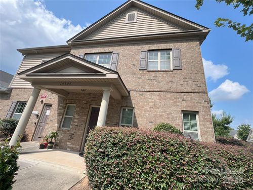 15125 Jade St, Charlotte, NC, 28277-4113 | Card Image