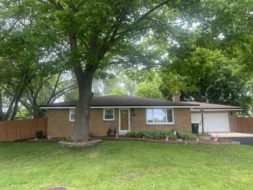 7651 S Clement Avenue, Oak Creek, WI, 53154 | Card Image