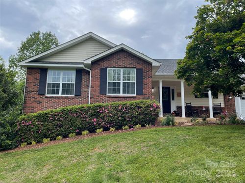 47 Chastain Hill Rd, Mills River, NC, 28759-8745 | Card Image