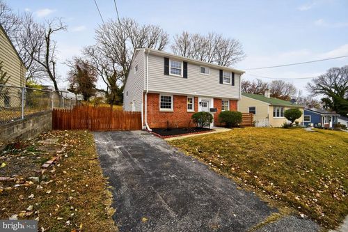 404 Kerby Hill Rd, Fort Washington, MD, 20744-4751 | Card Image