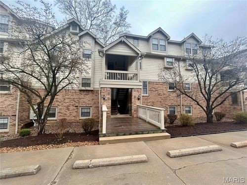 d-2306 Canyonlands Dr, Maryland Heights, MO, 63043-4520 | Card Image