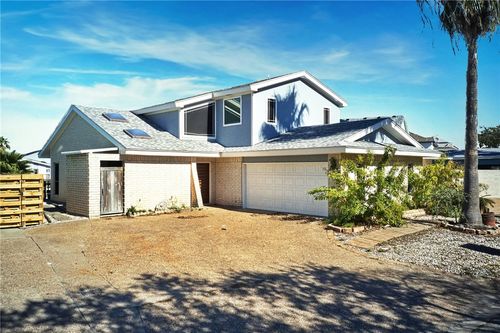 13738 Primavera Dr, Corpus Christi, TX, 78418-6039 | Card Image