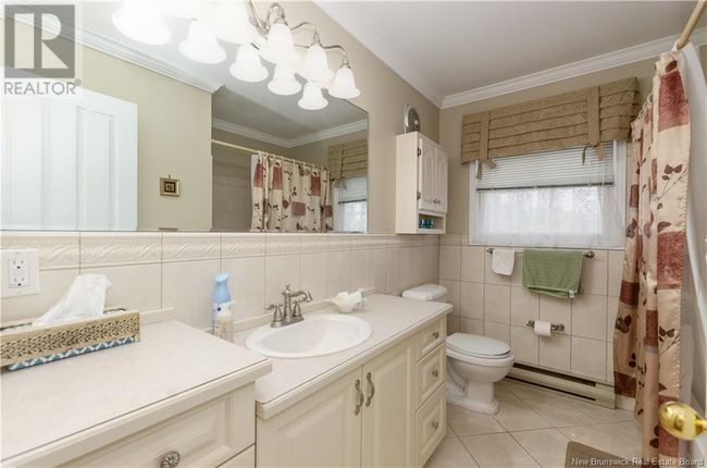 37 Gaston Cres, House other with 4 bedrooms, 3 bathrooms and null parking in Moncton NB | Image 14